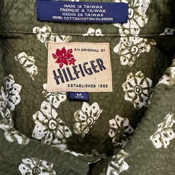 NWT Tommy Hilfiger Green Hawaiian Style Short Sleeved Button Down Size M - Picture 3 of 5